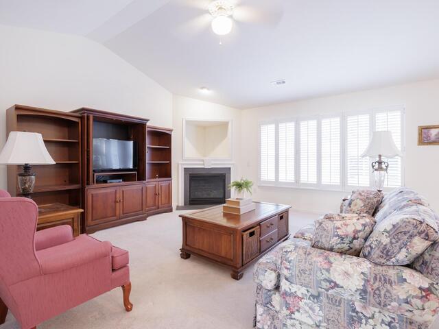 Photo of 146 Longwood Lane