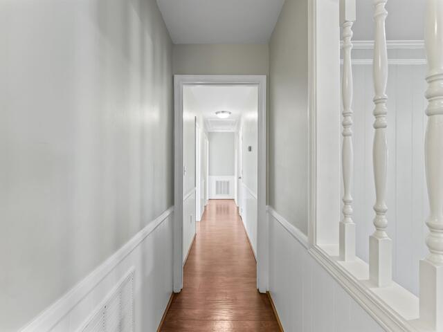 Photo of 304 Stonehaven Drive