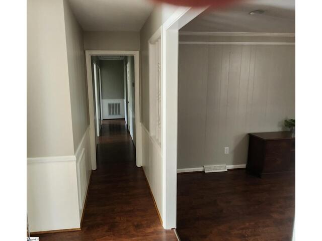 Photo of 304 Stonehaven Drive