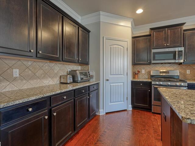 Photo of 150 Santa Ana Way