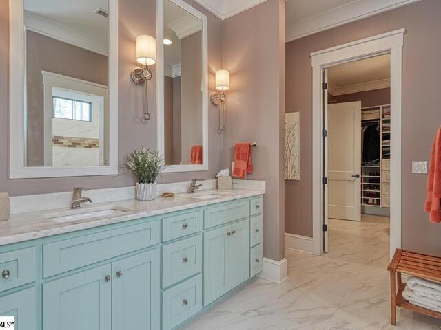 Photo of 475 N Tidewater Trail