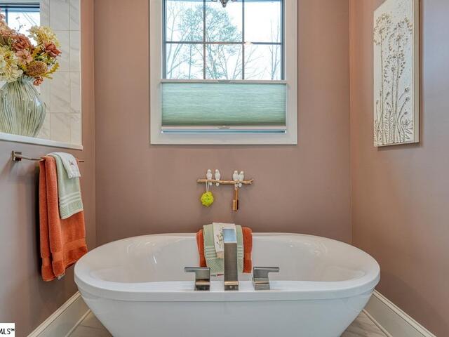 Photo of 475 N Tidewater Trail