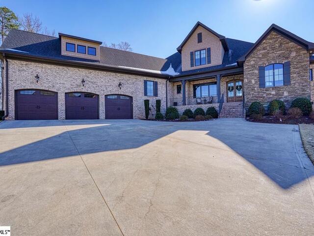 Photo of 475 N Tidewater Trail