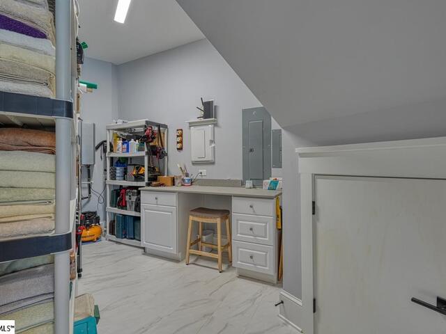 Photo of 475 N Tidewater Trail