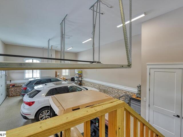 Photo of 475 N Tidewater Trail