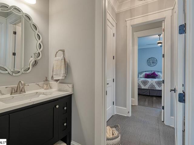 Photo of 475 N Tidewater Trail