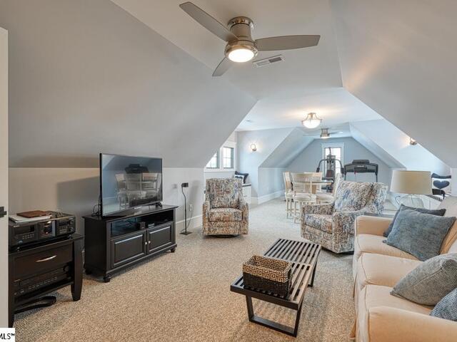 Photo of 475 N Tidewater Trail