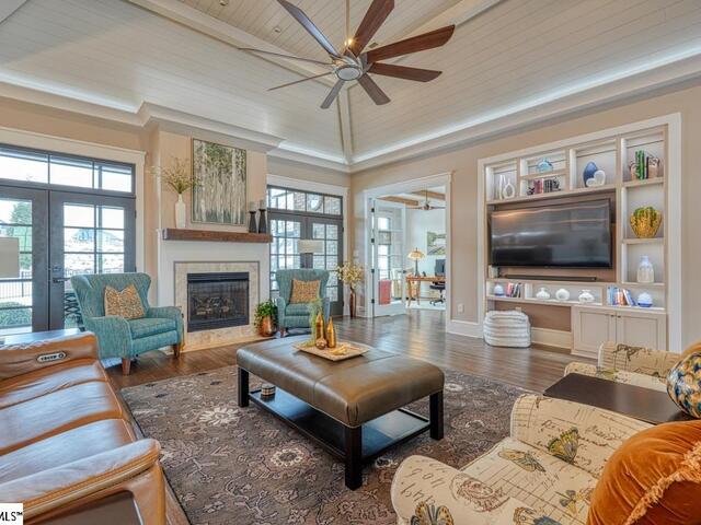 Photo of 475 N Tidewater Trail