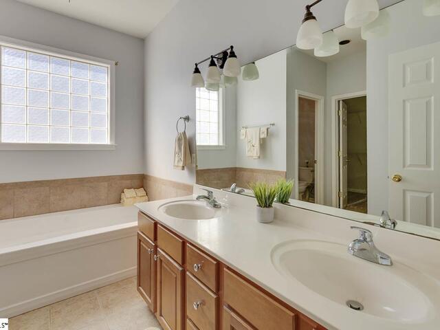 Photo of 300 Stallion Road