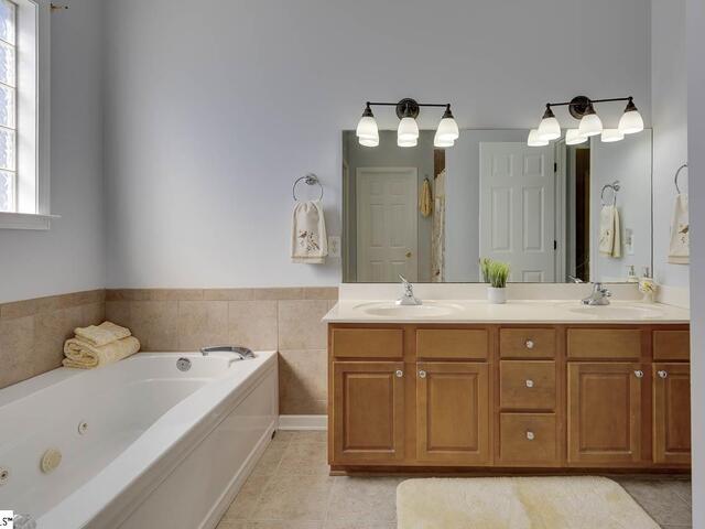 Photo of 300 Stallion Road