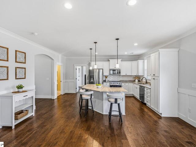 Photo of 960 Jordan Road
