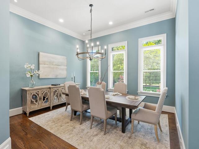 Photo of 305 Chancery Lane