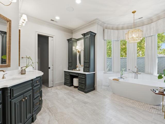 Photo of 305 Chancery Lane