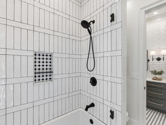 Photo of 305 Chancery Lane