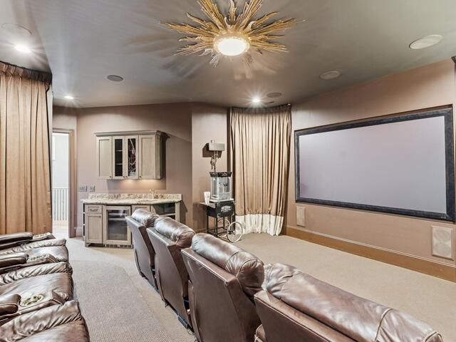 Photo of 305 Chancery Lane