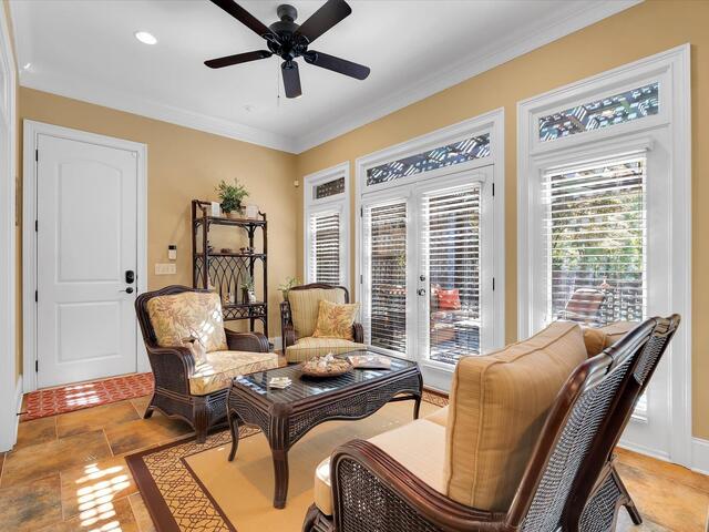 Photo of 10 Travertine Court