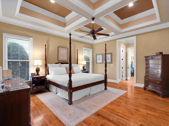 Photo of 10 Travertine Court