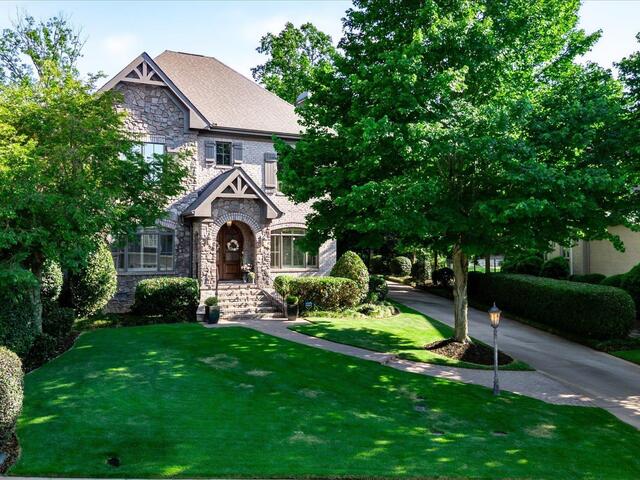 Photo of 10 Travertine Court