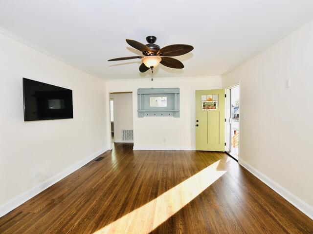 Photo of 213/215 S Calhoun Street Photo of 213/215 S Calhoun Street