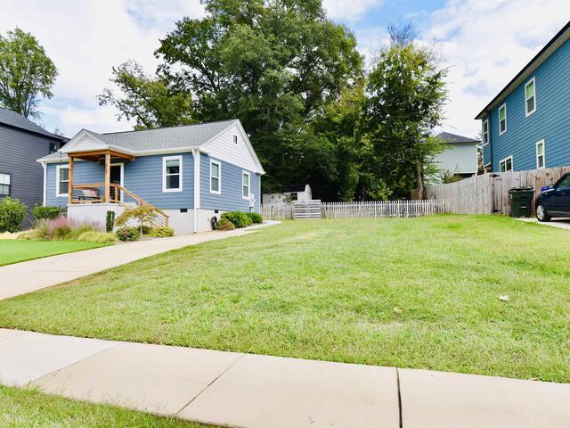 Photo of 213/215 S Calhoun Street Photo of 213/215 S Calhoun Street