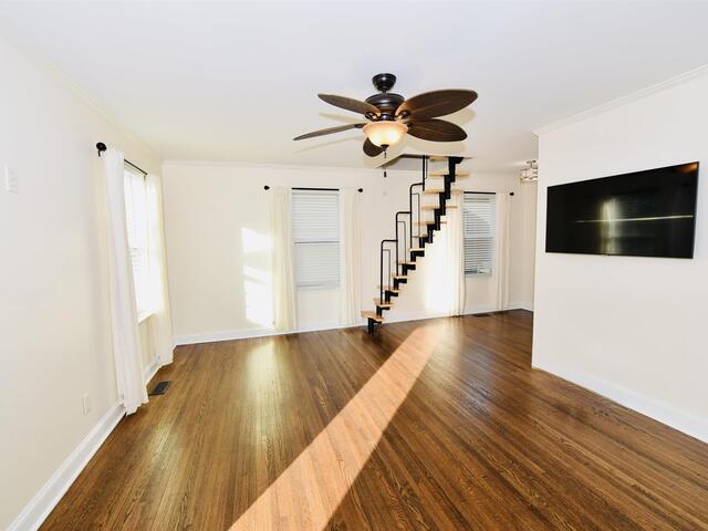 Photo of 213/215 S Calhoun Street Photo of 213/215 S Calhoun Street