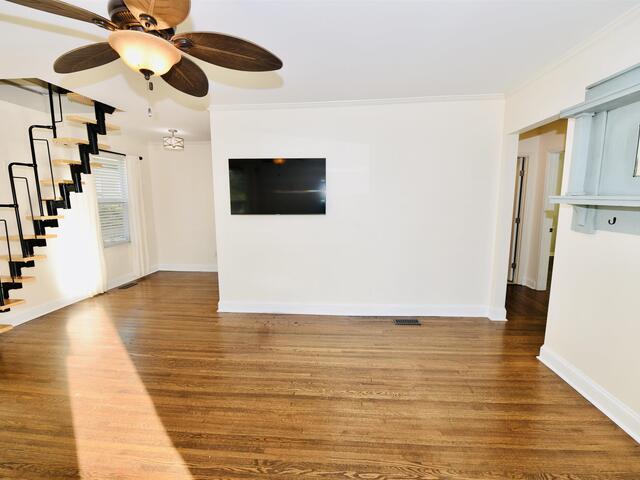 Photo of 213/215 S Calhoun Street Photo of 213/215 S Calhoun Street