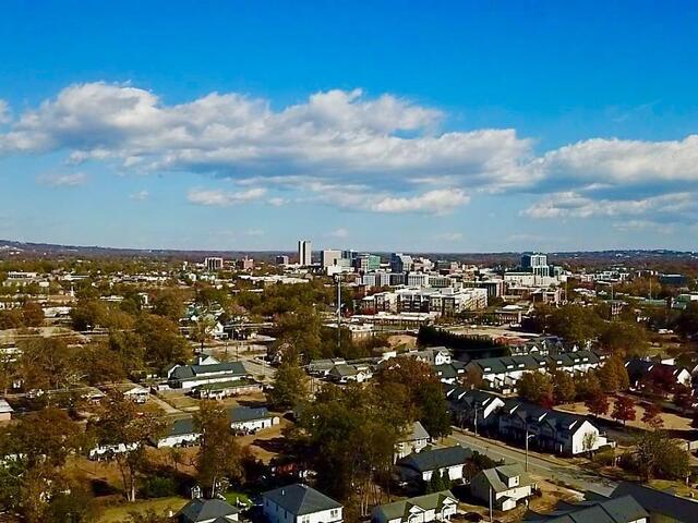 Photo of 213/215 S Calhoun Street Photo of 213/215 S Calhoun Street