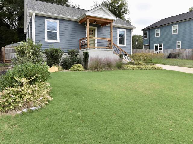 Photo of 213/215 S Calhoun Street Photo of 213/215 S Calhoun Street