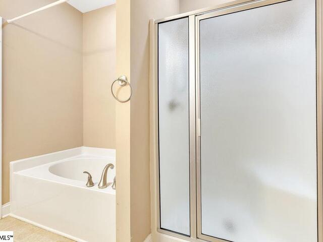 Photo of 27 Hillsborough Drive