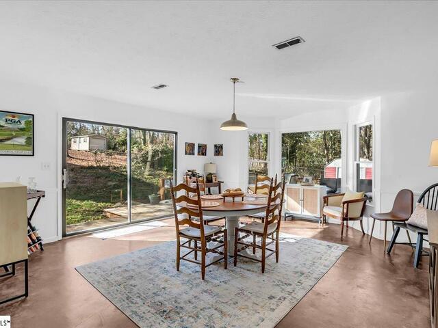 Photo of 614 Gray Fox Square