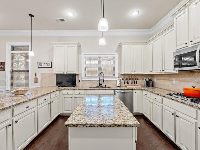 Photo of 217 Meritta Trail