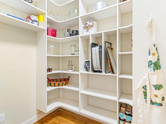 Photo of 26 Buist Avenue