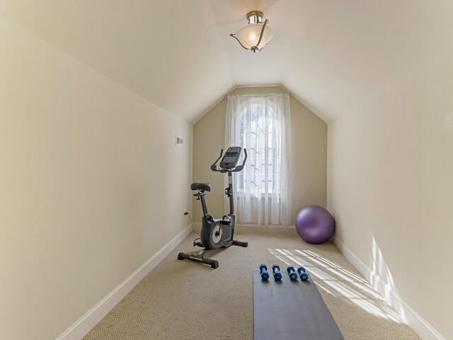 Photo of 26 Buist Avenue