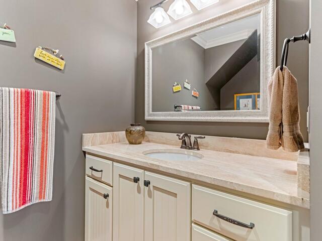 Photo of 26 Buist Avenue