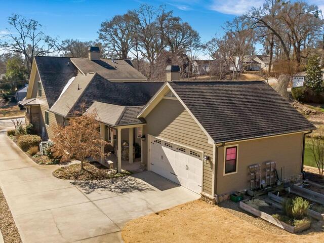 Photo of 26 Buist Avenue