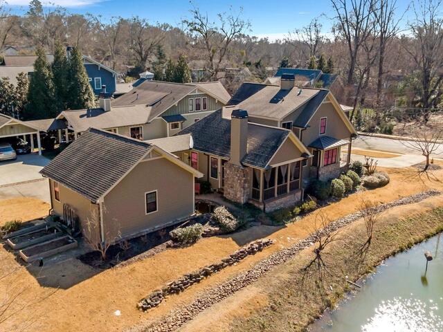 Photo of 26 Buist Avenue