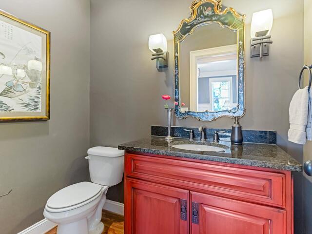 Photo of 26 Buist Avenue