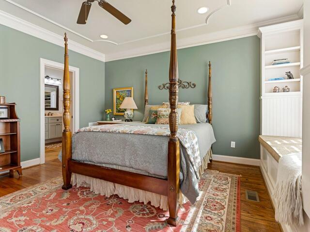 Photo of 26 Buist Avenue