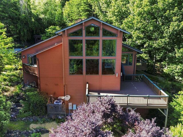 Photo of 137 Laurel Falls Way
