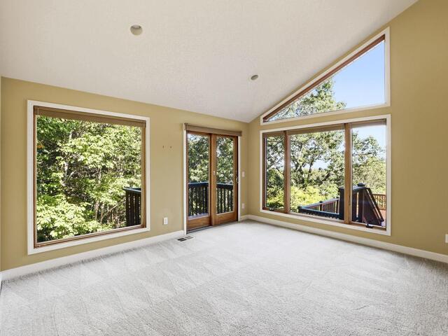 Photo of 137 Laurel Falls Way