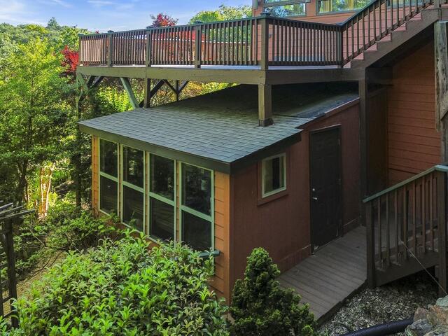 Photo of 137 Laurel Falls Way