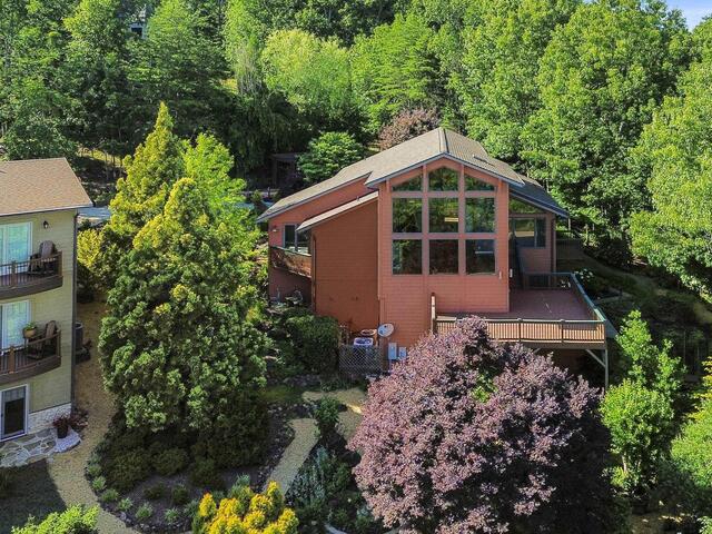 Photo of 137 Laurel Falls Way