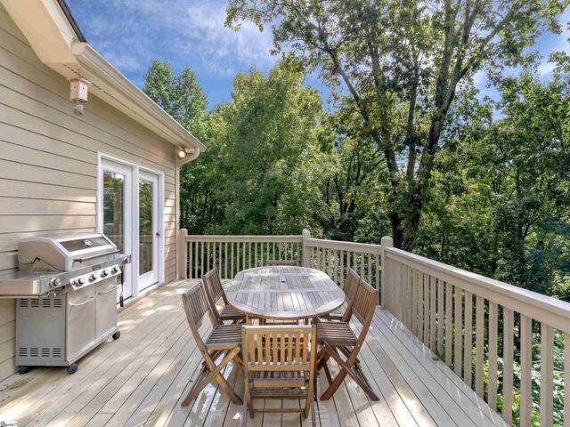 Photo of 15 Grosbeak Way