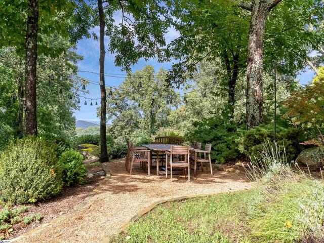 Photo of 15 Grosbeak Way