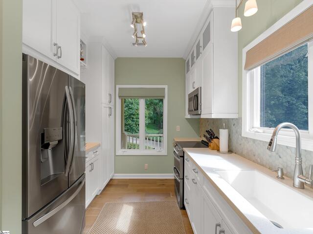 Photo of 15 Grosbeak Way