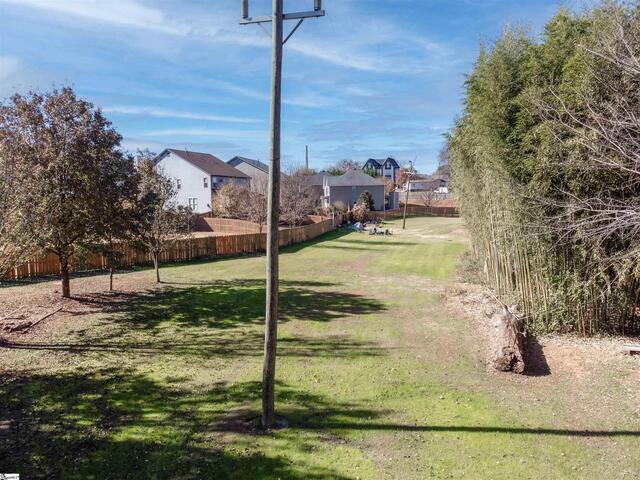 Photo of 109 River Valley Lane