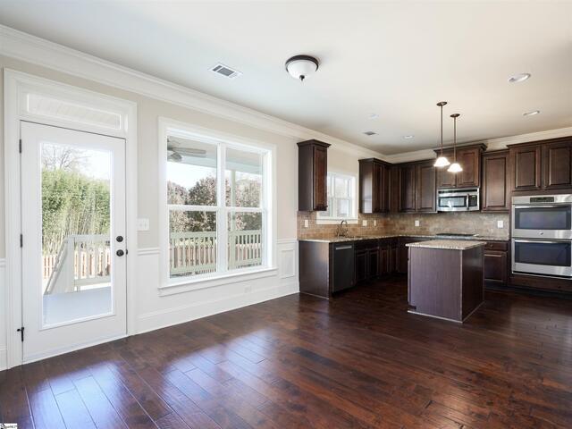 Photo of 109 River Valley Lane