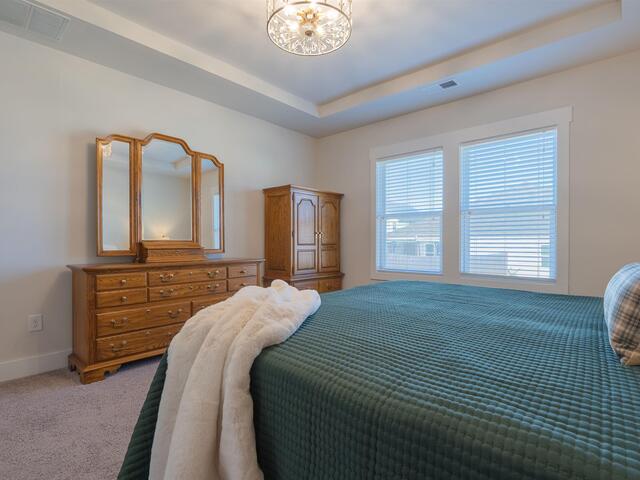 Photo of 39 LARSON Drive