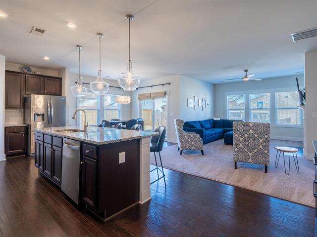 Photo of 39 LARSON Drive