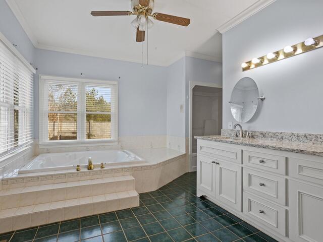 Photo of 414 Giggle Drive